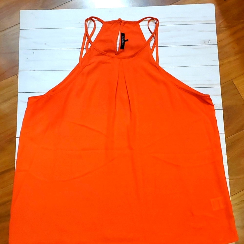 Sz LG Halter tank by Papermoon